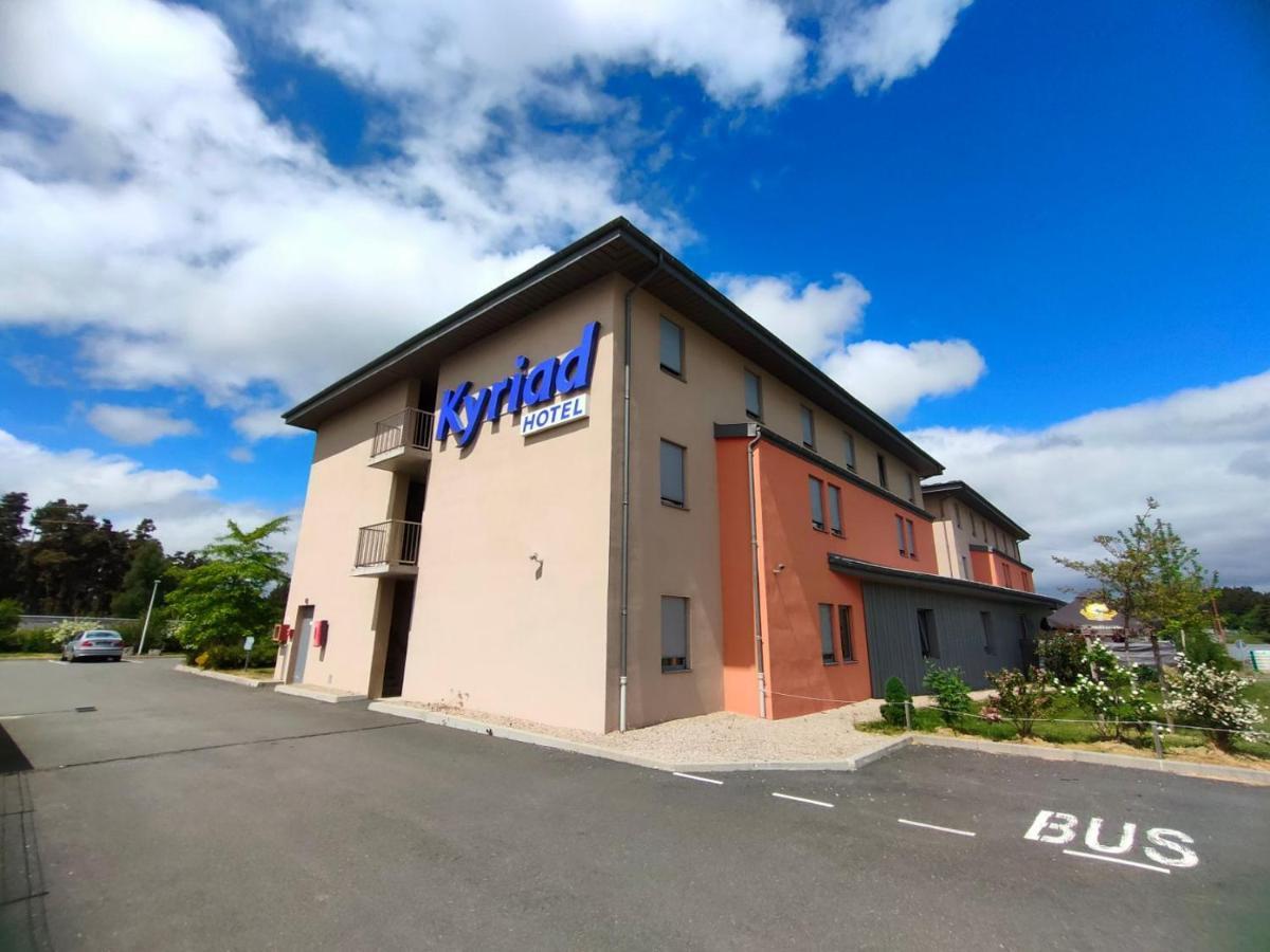 Kyriad Saint Chely D'Apcher - Aire De La Lozere Albaret-Sainte-Marie Exterior photo